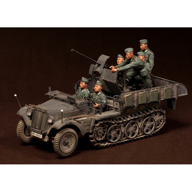 SOGA resin figures SOGA resin figures